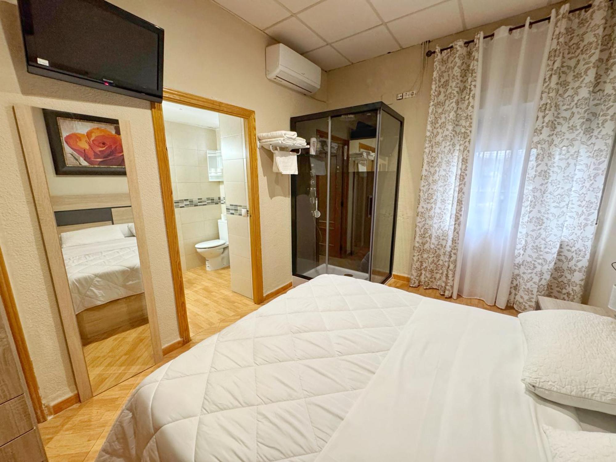 Hostal El Brillante - Alojamientos El Duque Кордова Номер фото