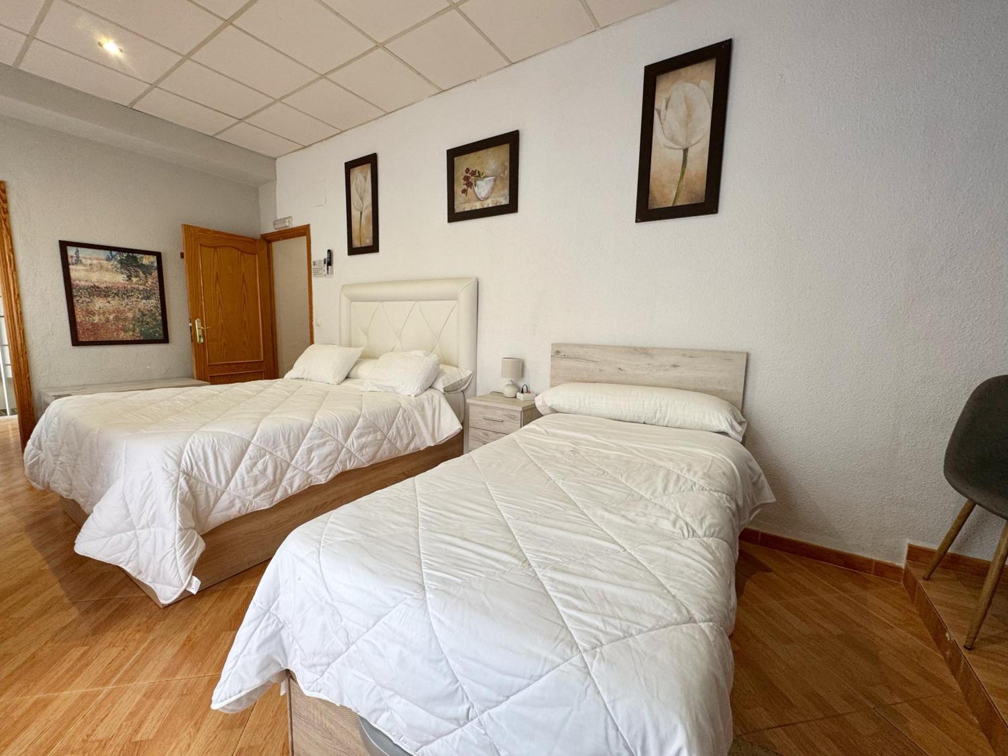 Hostal El Brillante - Alojamientos El Duque Кордова Номер фото